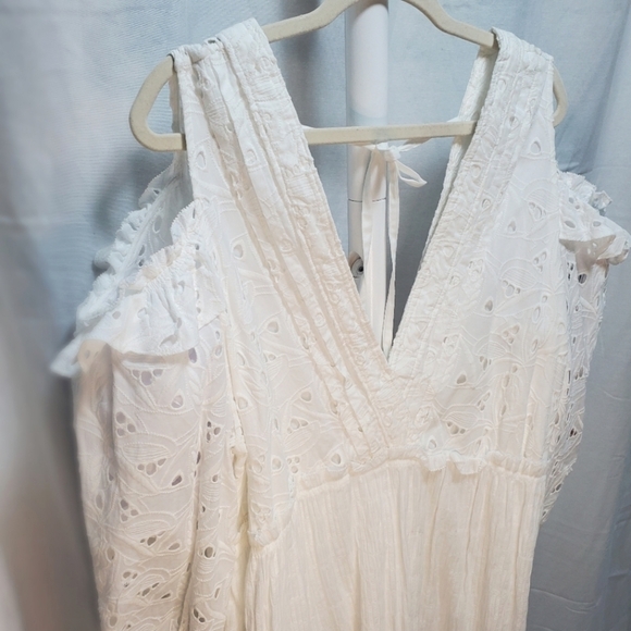 NWT IRO White Eyelet Ruffle Sleeve Dress - Size 42 / 10 - Picture 4 of 12